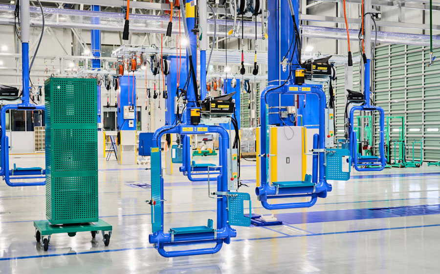 トラック整備　東海工場