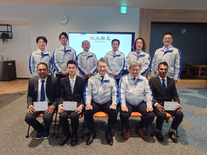 三谷興業株式会社 自動車事業部 入社式の様子